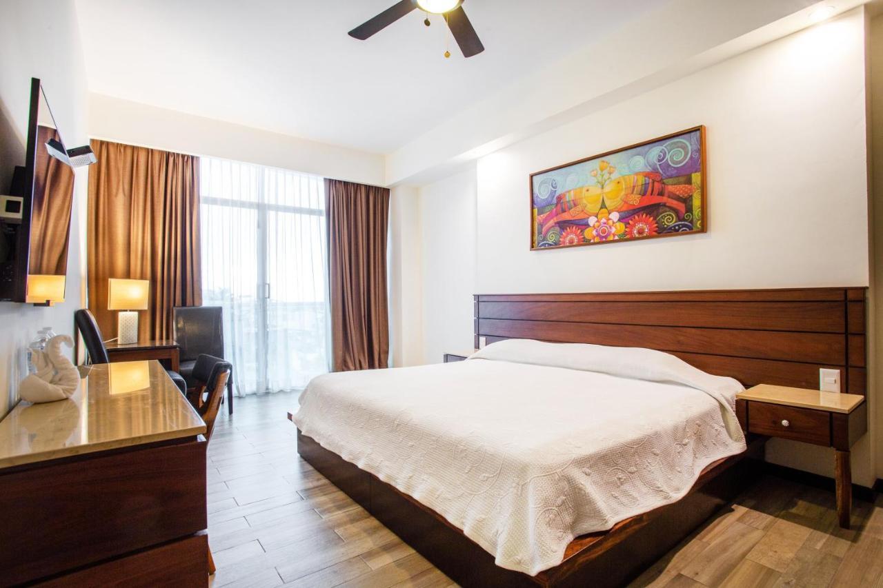 Blaze Hotel & Suites Puerto Vallarta Eksteriør billede