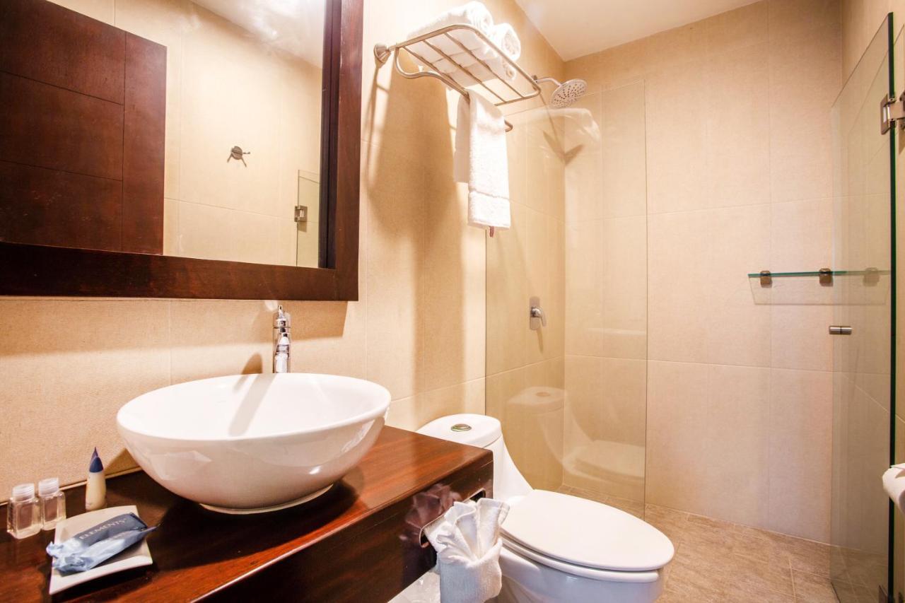 Blaze Hotel & Suites Puerto Vallarta Eksteriør billede