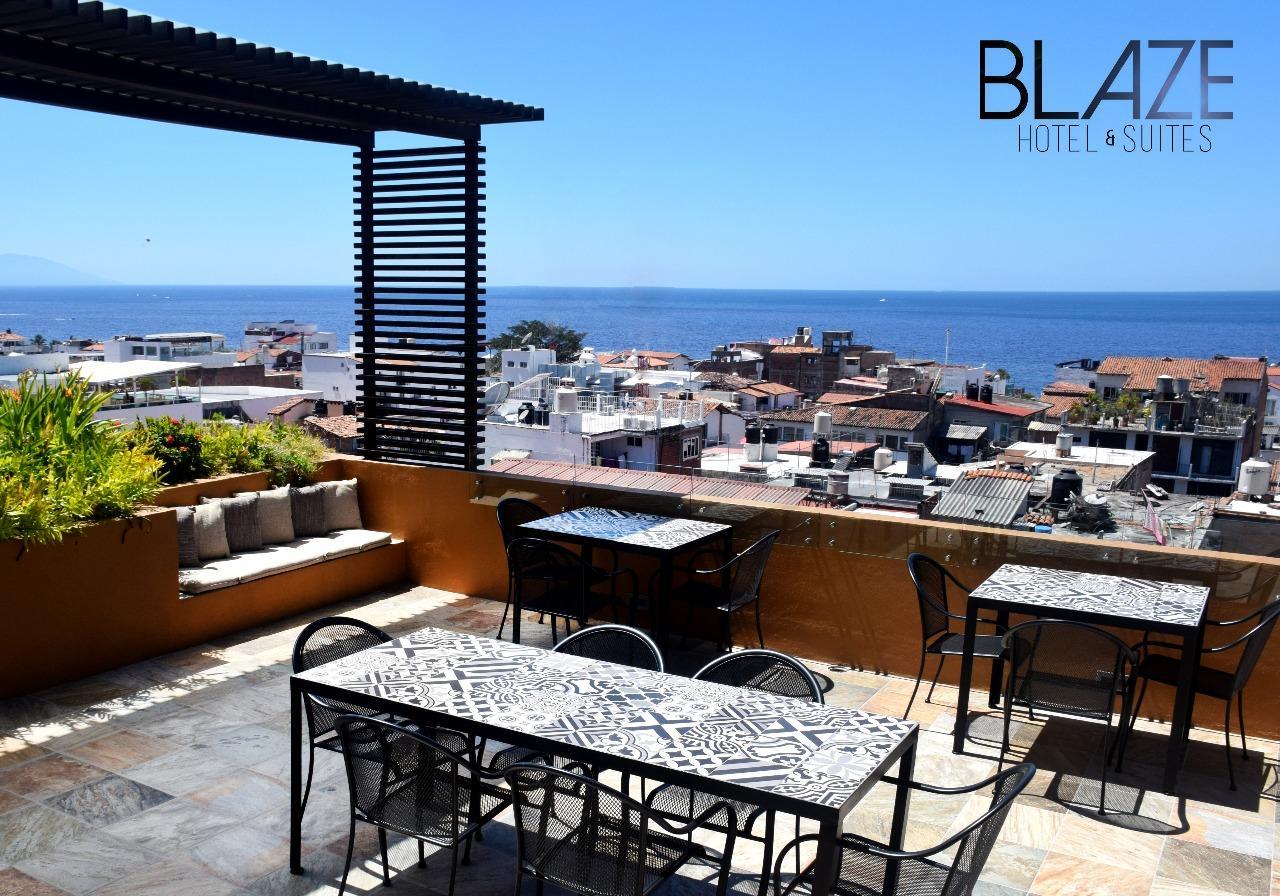 Blaze Hotel & Suites Puerto Vallarta Eksteriør billede